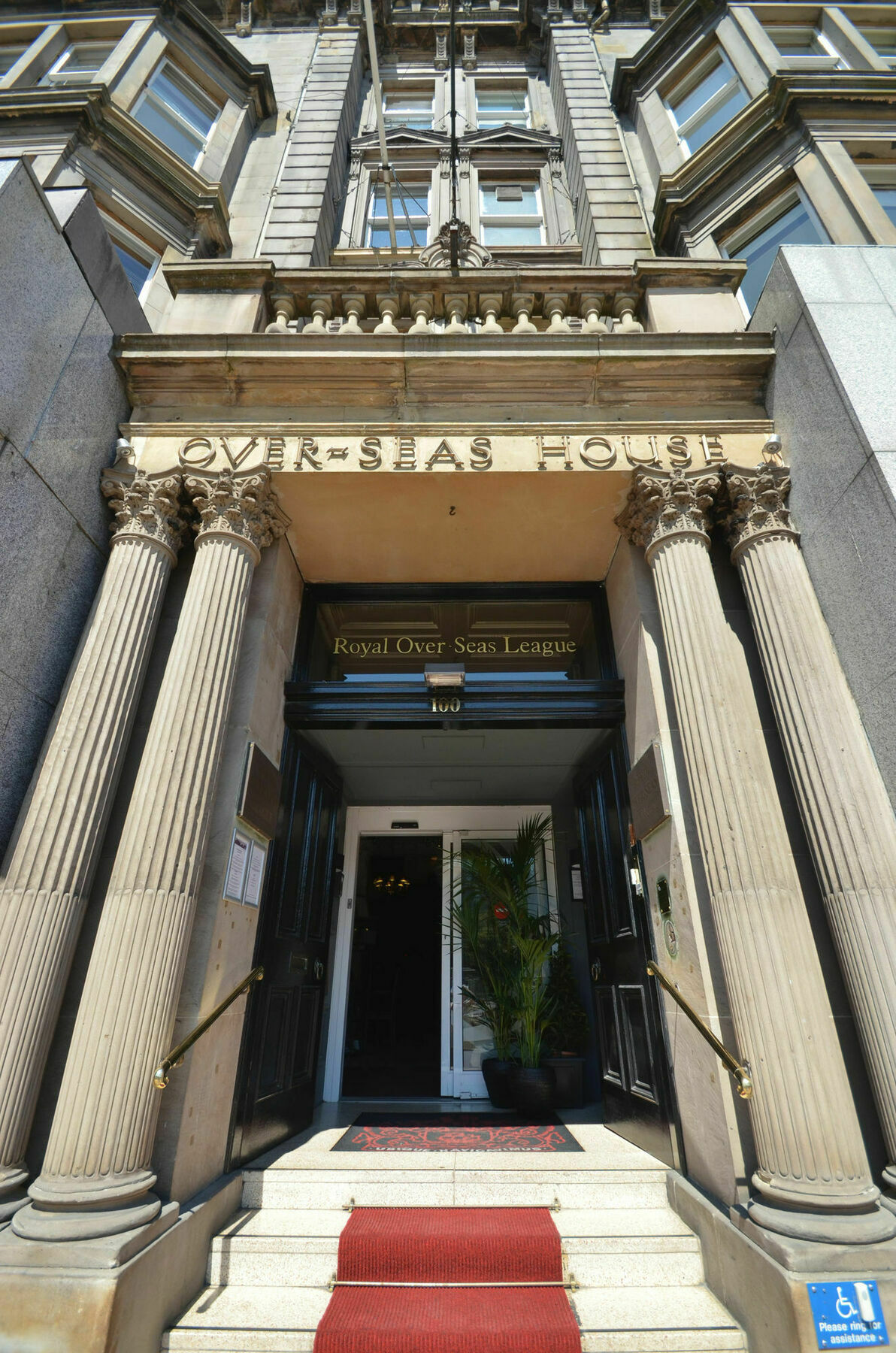 100 Princes Street Edinburgh Exterior photo